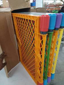 lot 30198 image: Northstar Supermarket 8 Panel Color Play Pen