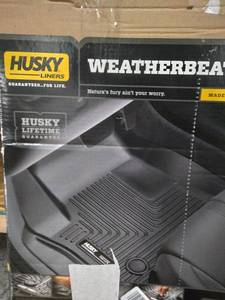 lot 34379 image: floor liner mats
