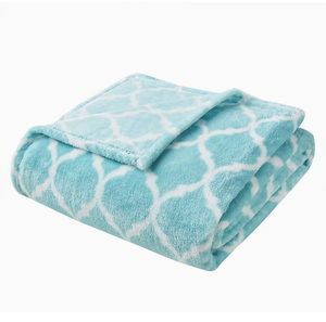 lot 3037 image: Lightweight Throw Blanket Premium Microlight Design Spread, Oversize, Ultra Soft, Cozy Living Room Couch, Sofa, Bed, varies from stock photo Plush Throw