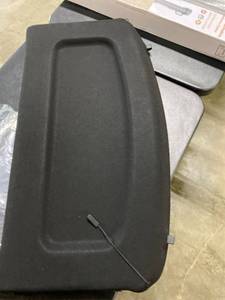 lot 7370 image: Cargo Trunk Lid