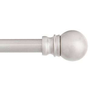 lot 7379 image: Kenney Davenport Petite Cafe Decorative Window Curtain Rod