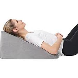 lot 7527 image: Wedge Pillow