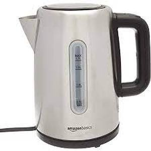 lot 7533 image: AmazonBasics Electric Kettle