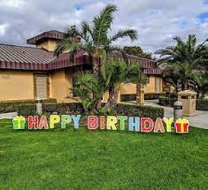 lot 7575 image: Bohlee Store Happy Birthday Lawn Sign