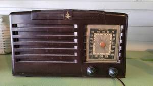 lot 2179 image: Kilocycles Emerson Radio