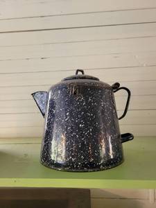 lot 2205 image: Navy Blue Enamel Kettle