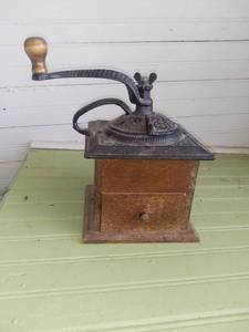 lot 20505 image: Antique Coffee Mill