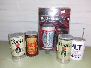 lot 20562 image: 5 Advertising Transistor Radios