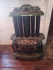 lot 33735 image: Antique Estates Stone Co. Hamilton Triple Effect Stove