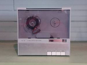 lot 33759 image: Arvin Six Transistor Reel To Reel Tape Player