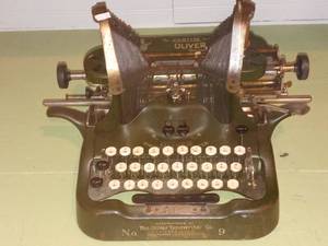 lot 33772 image: Antique The Oliver Standard Visible Typewriter No. 9