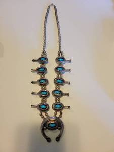 lot 246 image: R.D Yawakie Zuni Sterling Silver Necklace with Turquoise Stone