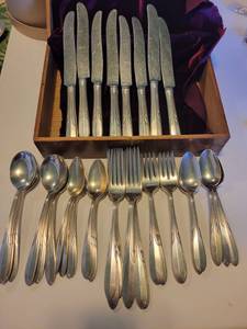 lot 268 image: Set of 1930s National Sterling Flatware - 47 Pieces Total