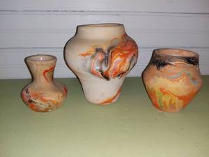 lot 1067 image: 3 Nemadji Indian Pottery Vases