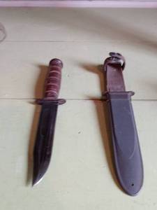 lot 501 image: Vintage Kabar USN MK2 Knife With Sheath