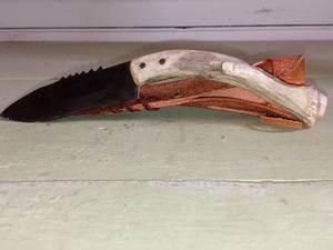 lot 505 image: Antler Knife With Sheath