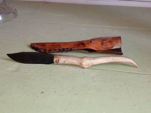 lot 510 image: Deer Antler Knife With Sheath