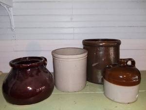 lot 1086 image: 4 Stoneware Crocks