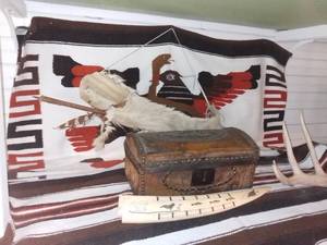 lot 1109 image: Native American Collectibles - Antlers Blanket Quiver and Arrows