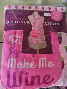 lot 1344 image: Wine Lovers Apron