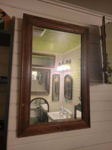 lot 1358 image: Antique Wooden Mirror