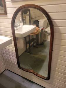 lot 1368 image: Oglong Wooden Antique Mirror
