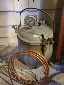 lot 1379 image: Antique Marsh Company - Pressure Cooker