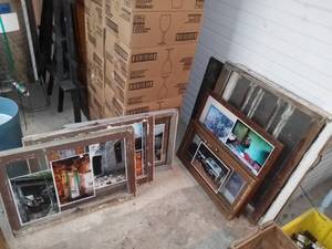 lot 20632 image: Antique Window Art