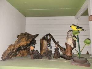 lot 20672 image: Lot of Hand Sculpted Drift Wood and Bird Pieces