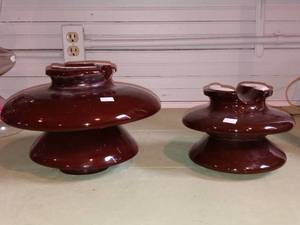 lot 33822 image: Lot Of 2 Brown Ceramic Insulators 1 Large 1 Small