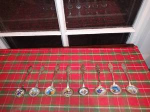 lot 33833 image: Lot Of 8 Vintage Frohe Weihnachten Spoons