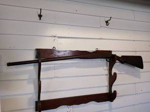 lot 455 image: Hopkins & Allen Forehand 10 Gauge Shotgun - Collectors Item Only