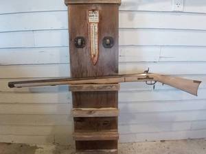lot 450 image: Spanish Jukar 45 Caliber Black Powder Rifle - Collectors Item Only