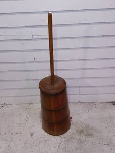 lot 33782 image: Large Antique Butter Churn With Plug Intact