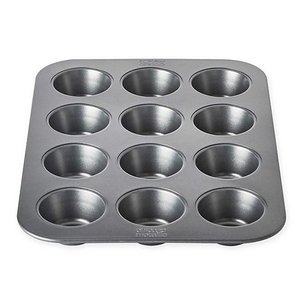 lot 8184 image: Chicago Metallic 12-Cup Nonstick Muffin Pan with Armor-Glide Coating