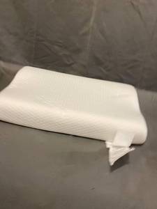 lot 31028 image: Tempurpedic Pillow