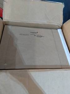 lot 31134 image: Jiffy Utility Mailer Self Seal Mailer No. 2 8.5in X 12in Natural Kraft Pack Of 250