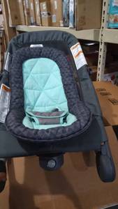 lot 31155 image: SUMMER BOUNCER SEAT