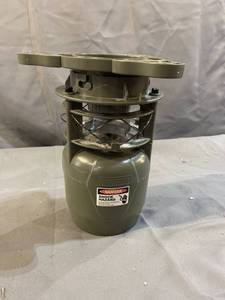 lot 31191 image: Automatic Game Feeder