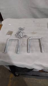 lot 31314 image: LOT OF U-BOLTS