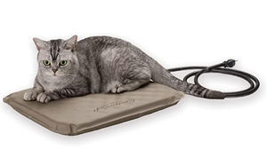 lot 31078 image: K&H MANUFACTURING LLC MODEL LS10 HEATED PET BED