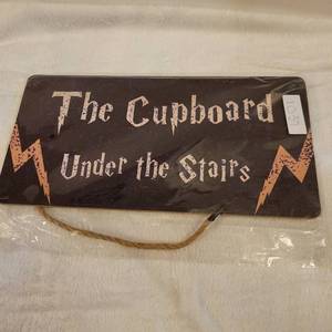 lot 1037 image: Harry Potter Plaque