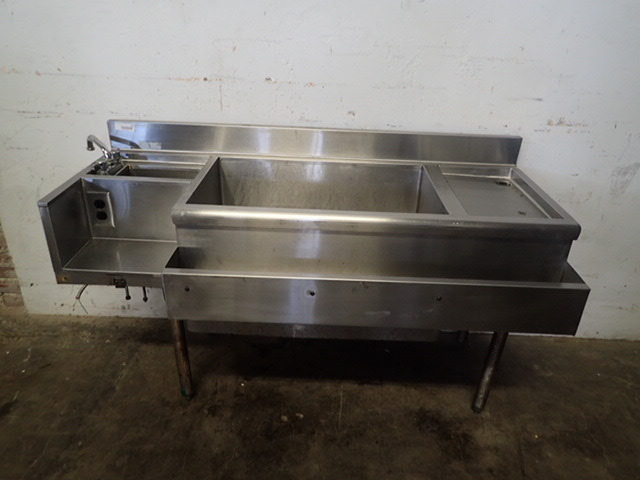 lot 40 image: Stainless Bar Back Prep Station