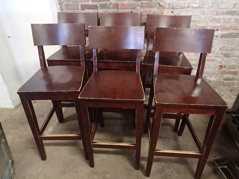 lot 82 image: (6) Wooden Bar Height Chairs