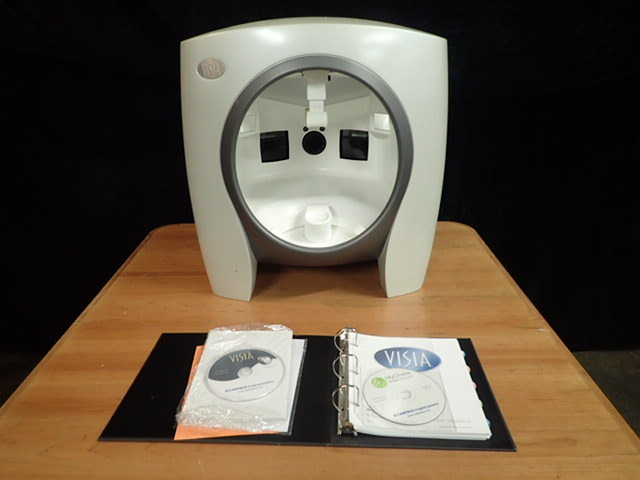 lot 211 image: Visia Facial Imaging Device