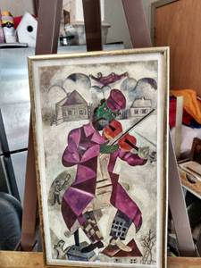 lot 4162 image: Framed print called Green violinist by Marc Chagall 7 12 in wide 13 in tall