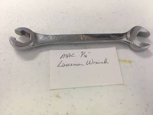 lot 10 image: MAC COB18 916 wrench