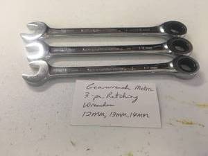 lot 11 image: Gear wrench 3 pc ratcheting wrench set, metric 12mm, 13mm, 14mm