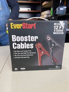 lot 31 image: Everstart Jumper Cables