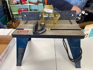 lot 37 image: Ryobi Router Table, no router
